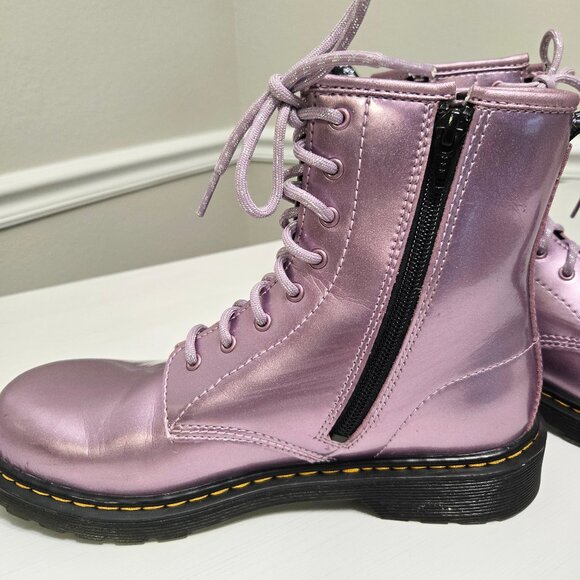 Dr Martens Metallic Lavender Womens Boots Size US 7 L, US 6 M , EU 38 - Picture 2 of 8